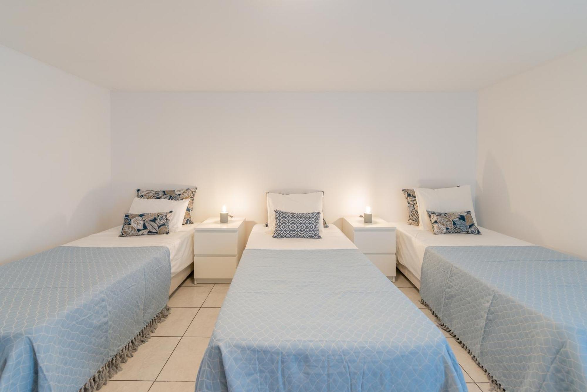 Prainha Apartments São Roque do Pico Habitación foto